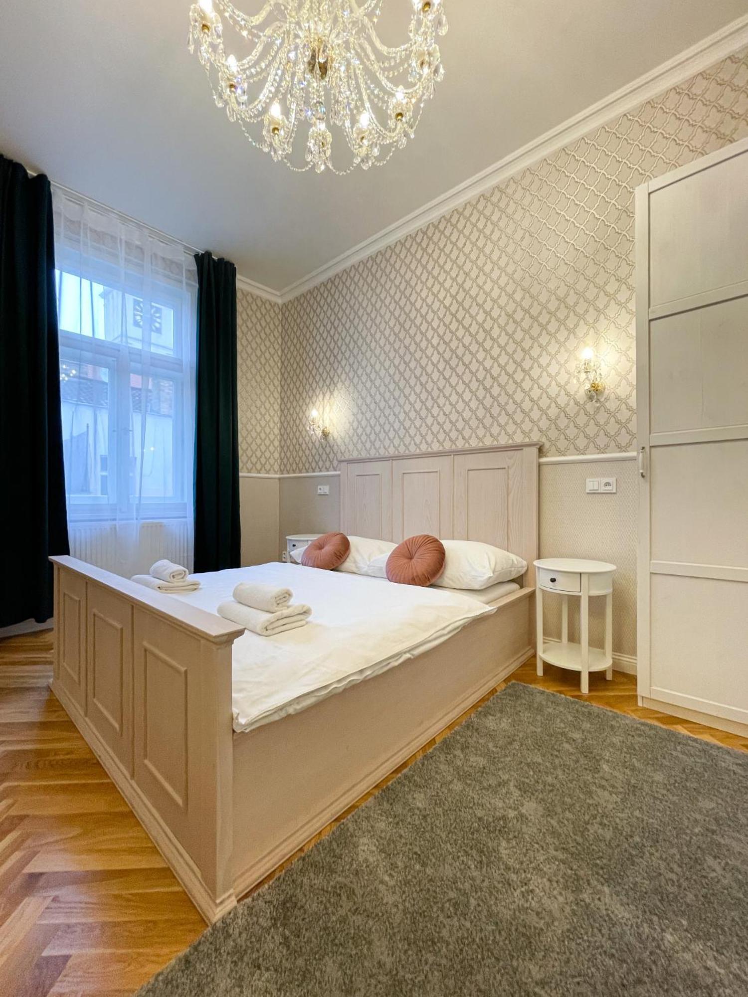 Stupartska - Premium Old Town Residence Praga Exterior foto